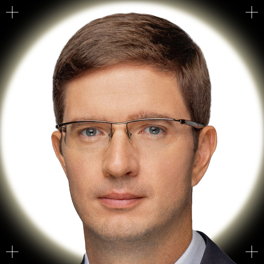 Дмитро Сахарук