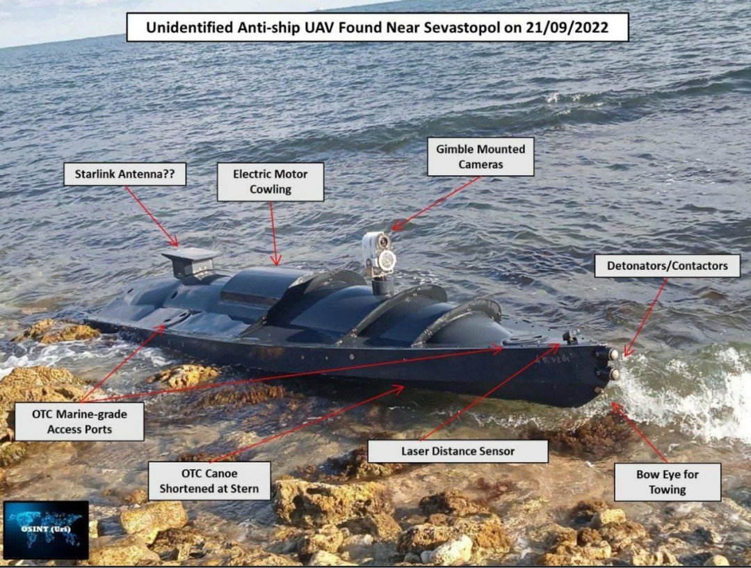 Катера-камикадзе и дроны. Как Россия потерпела очередное поражение в море. Forbes разбирает версии атаки на ЧФ в Севастополе /Фото 1