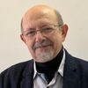 Потерять доходы, пережить разлуку, чувствовать себя хуже – и остаться счастливыми. Социолог Владимир Паниотто – о том, как украинцев изменил год войны