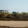 «Автомагістраль-Південь» заявила, що зупинила будівництво фортифікацій на лінії фронту через обшуки, Нацполіція заперечує (оновлено)