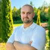 з особистого архіву, а також оброблено і доповнено за допомогою ШІ (штучного інтелекту) Photoshop Beta.