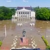скріншот з відео