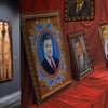 Вкрадені касети та кінний портрет Ющенка. У PinchukArtCentre відкрилася виставка картин Олександра Ройтбурда. Ось чотири факти, які допоможуть краще її зрозуміти