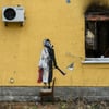Три года условно. Суд вынес решение по делу о вырезании мурала Бэнкси со здания в Гостомеле