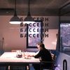 «Ми — плем'я. Ми цінуємо кожного». Як виглядає сміливий офіс креативного агентства Banda