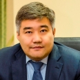 Держава пропустила нове покоління, люди захворіли на патерналізм, а говорити з натовпом неможливо. Що думає посол Казахстану в Україні про протести у його країні
