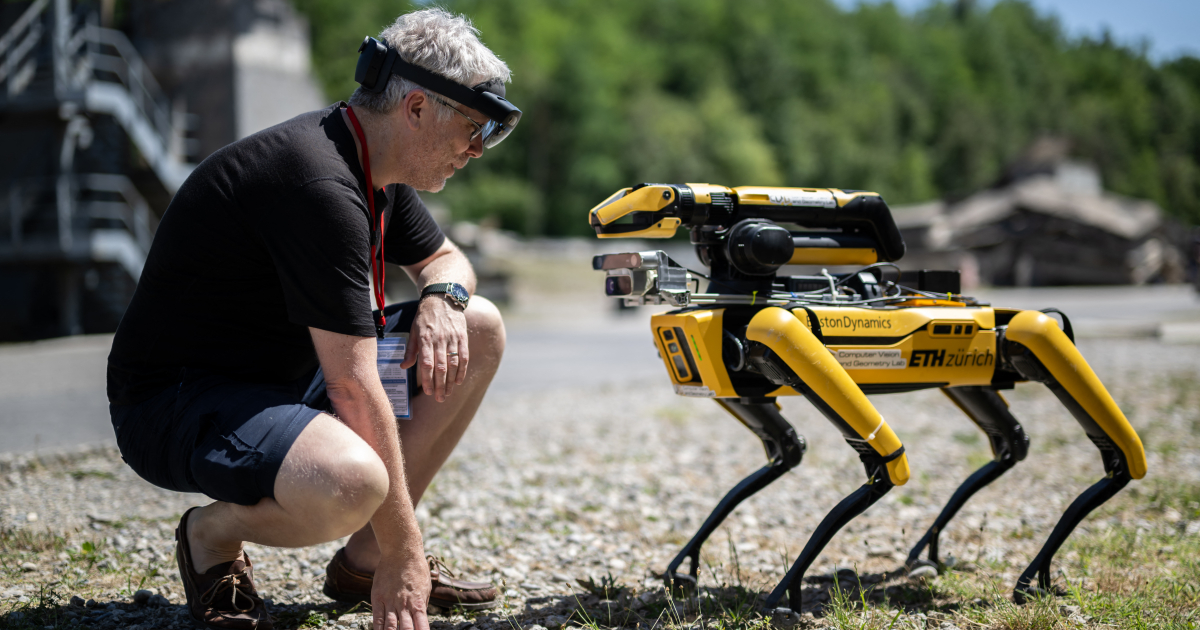 Чотири умови повної роботизації. Як Boston Dynamics навчає роботів і що потрібно, щоб вони з’явилися у кожному домі? Головне з виступу CEO на WebSummit