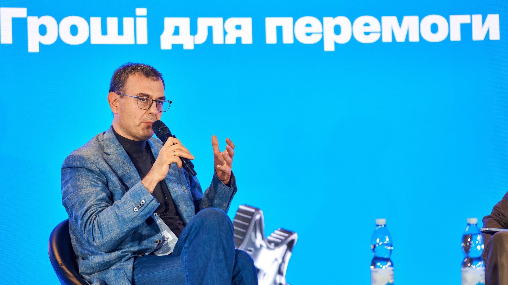 Гетманцев, інтерв'ю, податки