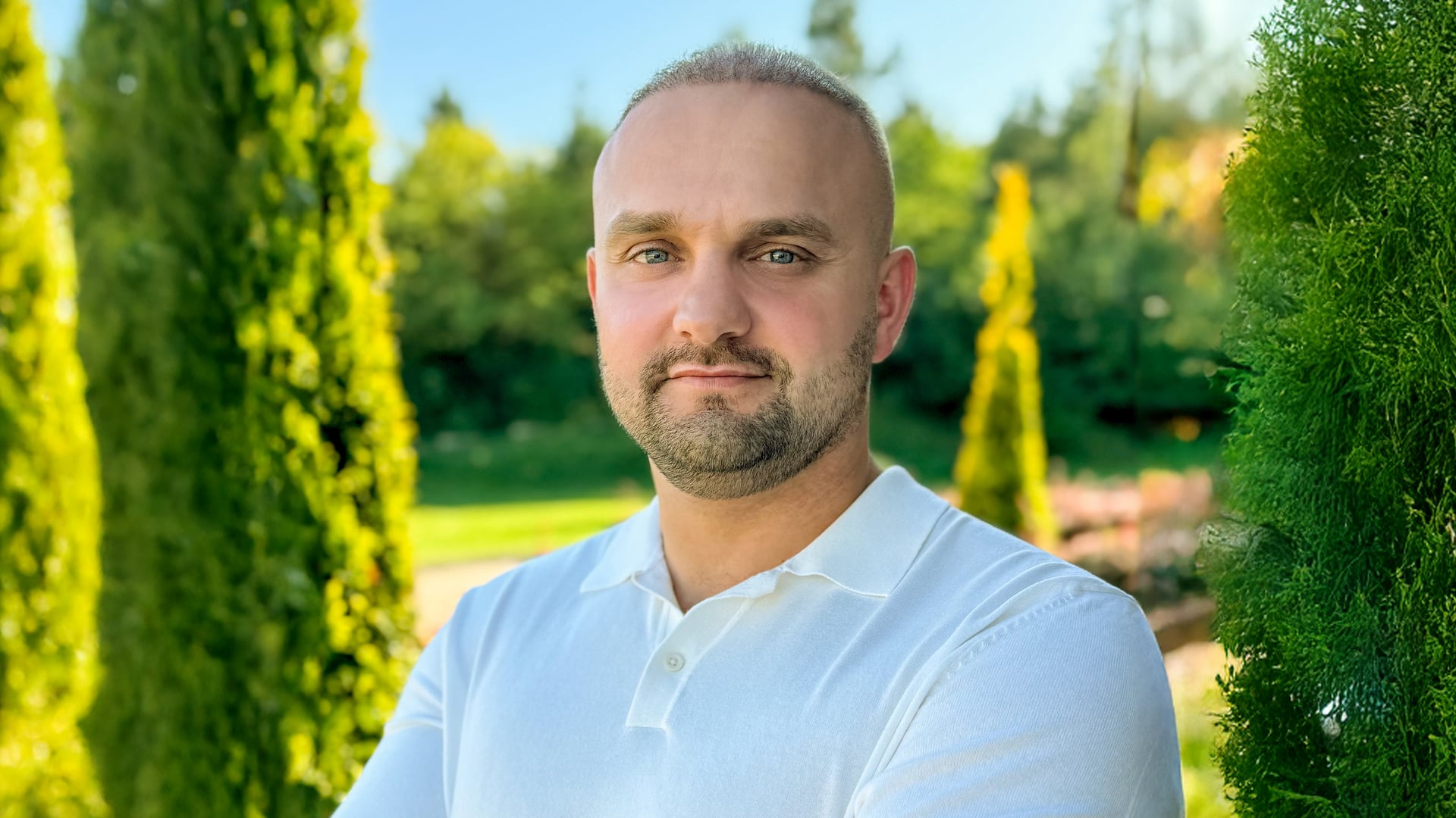 з особистого архіву, а також оброблено і доповнено за допомогою ШІ (штучного інтелекту) Photoshop Beta.