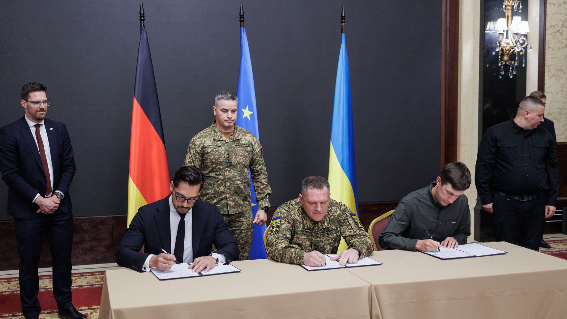 пресслужба Quantum Frontline Industries