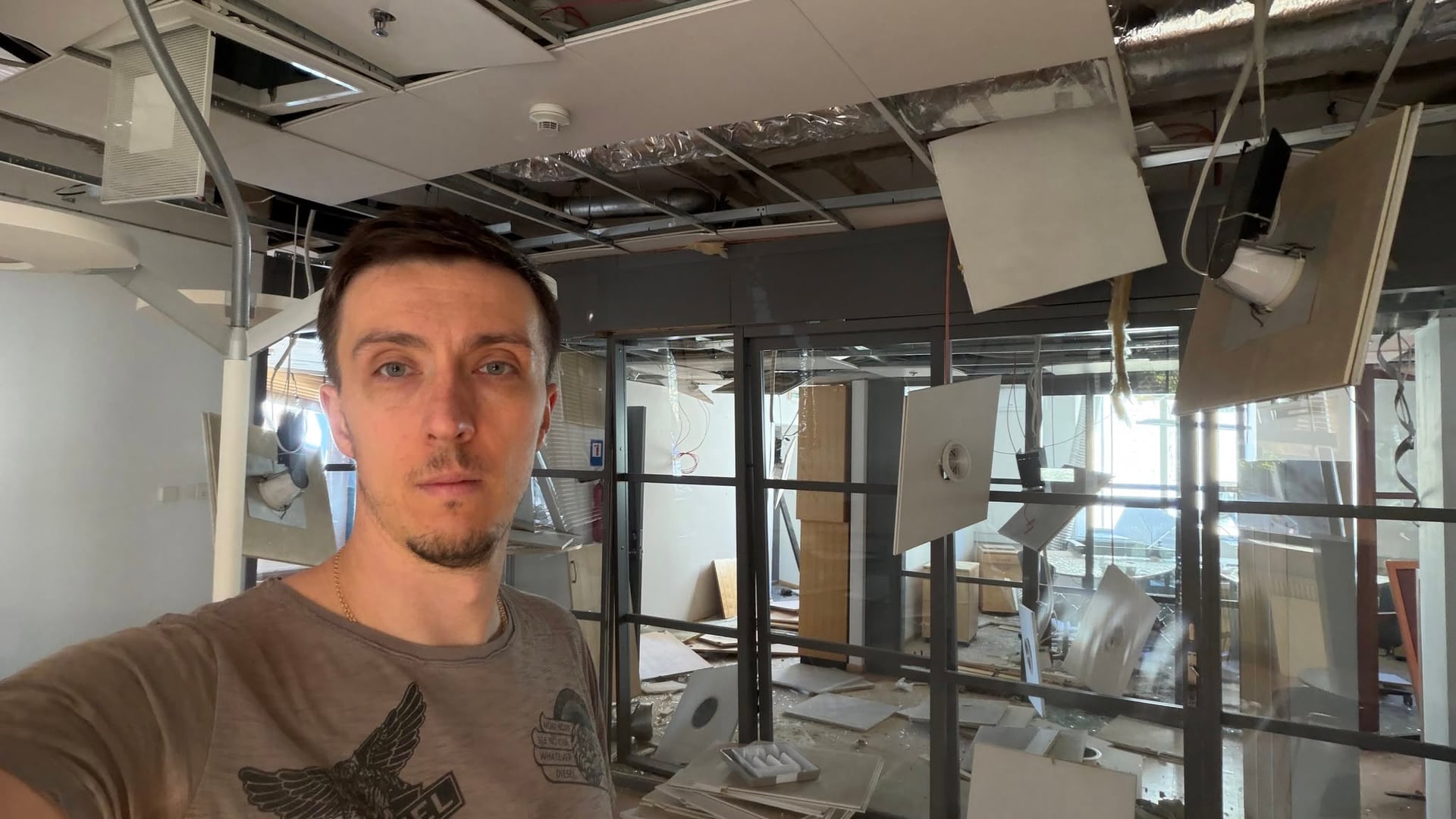 Російська балістична ракета пошкодила офіс ZAS Ventures у Києві. Фото: Андрій Зінчук