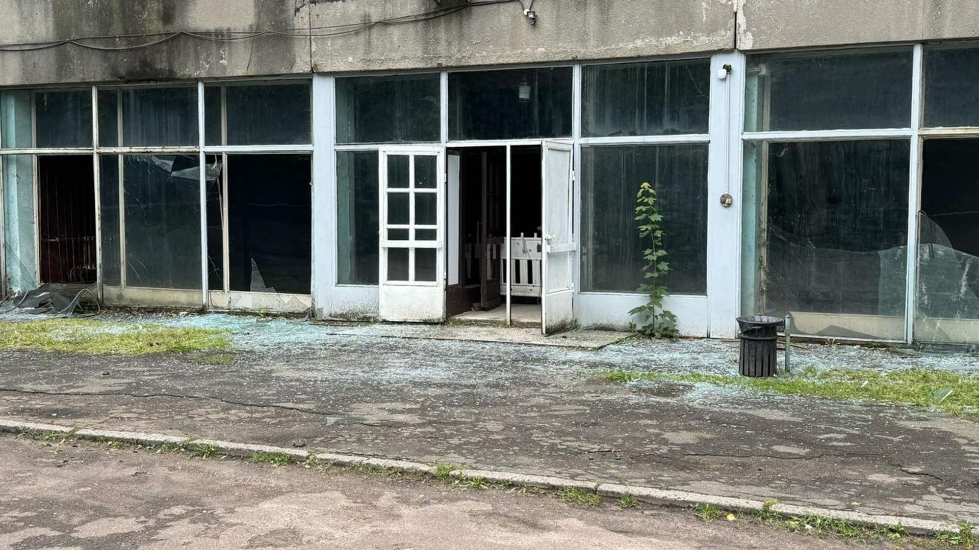Наслідки російського удару по Києву. Кіностудія ім. Довженка