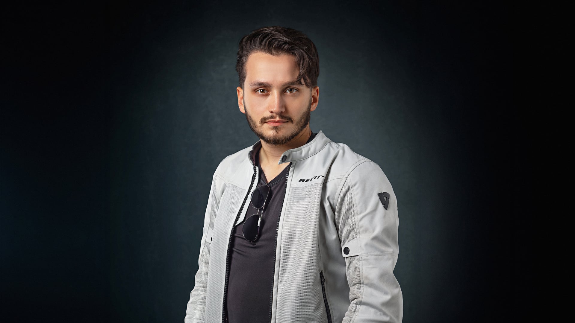 надано Vyriy
