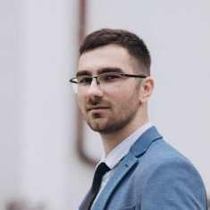 Олег Краснюк