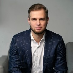 Денис Башлик