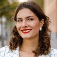 Аліна Щербина