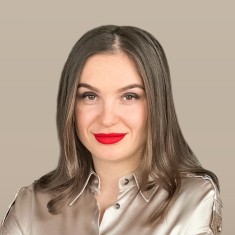 Поліна Марченко