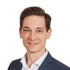 Евгений Колесник