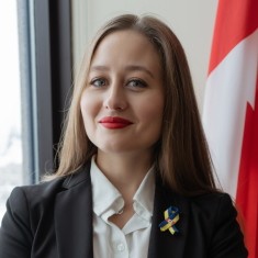 Анна Лачихіна