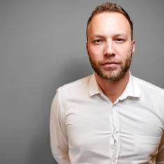 Ігор Перція