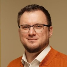 Артем Щербина