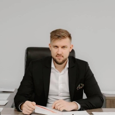 Андрей Ярмольский