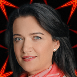 Поліна Кошарна