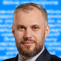 Роман Бондар