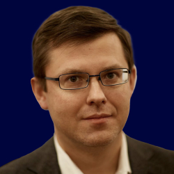 Павло Фролов