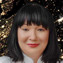 Лариса Бондарєва