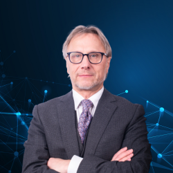 Владимир Лавренчук
