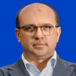 Денис Курбатов