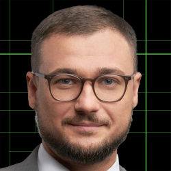 Денис Сичков