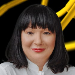 Лариса Бондарєва