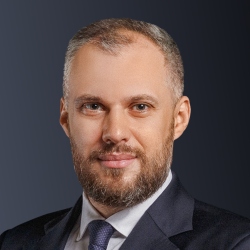 Роман Бондар