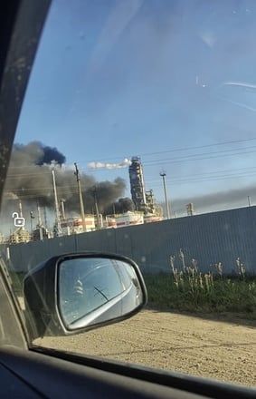 Українські дрони атакували два російські НПЗ і завод компонентів для ракет (фото) /Фото 4