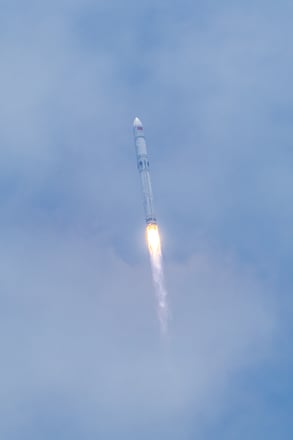 Китай вперше успішно випробував багаторазову ракету (фото, відео) /Фото 3