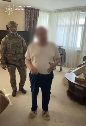 Керівництво Київського університету культури підозрюють у розтраті бюджетних коштів. Обшуки відбулися у ексректора Поплавського /Фото 2