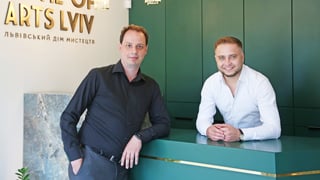 Мистецтво – це актив. Засновники Львівського Дому Мистецтв – про важливість інвестицій в арт під час війни та портрет сучасного художника
