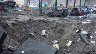 Росія знову обстріляла Київ балістичними ракетами, є руйнування та понад 50 потерпілих (фото, відео)