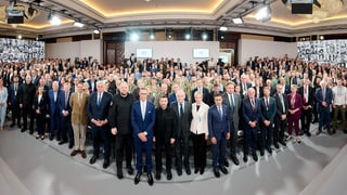 Фотографії надані ФондомВіктораПінчука©2025. Фотографи: Ніколя Лобе, Валентина Ростовікова, Фредерік Гаррідо - Рамірез (PRYZM)