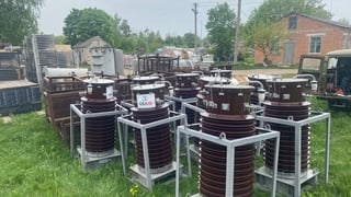 USAID передало Харкову 59 трансформаторів та 107 генераторів для лікарень та шкіл в області