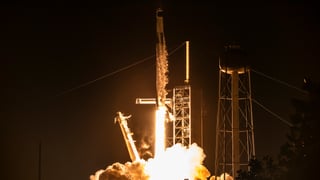 SpaceX запустила першу полярно-орбітальну місію Fram2 (фото, відео)