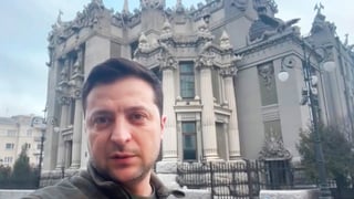 Зеленского единодушно поддерживают Украина и мир. Из чего состоит лидерство украинского президента во время войны и почему эта модель работает