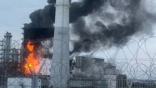 Удари по російських НПЗ. Росстат зафіксував обвал виробництва бензину