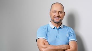Олександр Чекменьов