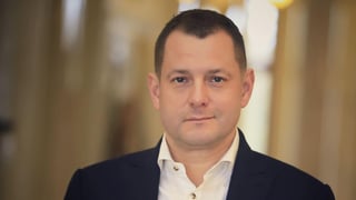 Депутат Максим Єфімов вирішив скласти мандат. Він один з найбагатших людей Донеччини