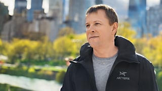 оброблено та доповнено за допомогою ШІ (штучного інтелекту) Photoshop Beta