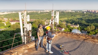 «Київстар» виділяє країні 300 млн грн на відновлення інфраструктури: 50% цієї суми вже на державному рахунку