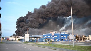 Ракетная атака России уничтожила американский завод Flex в Мукачево. Главное